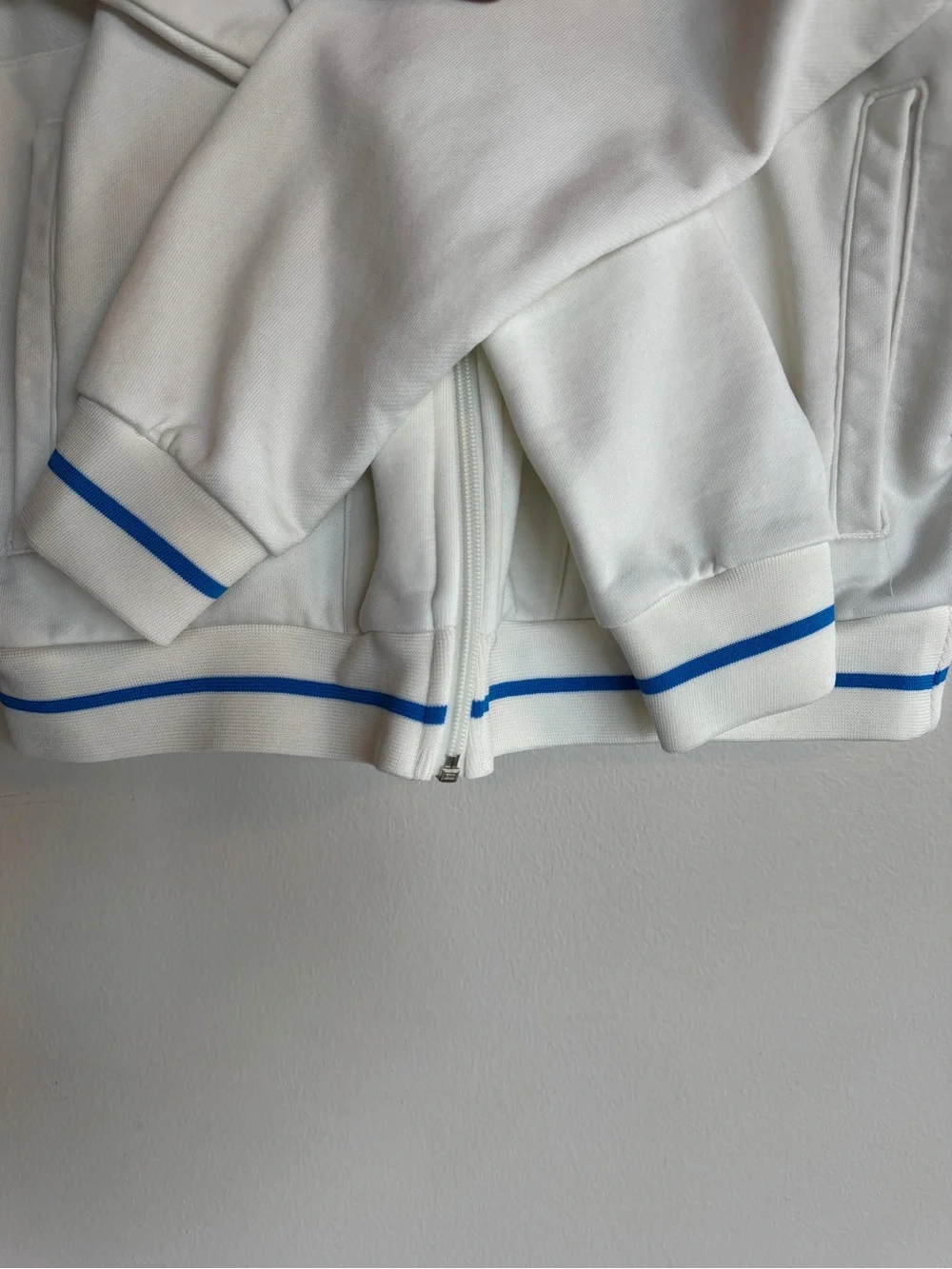 Nike Sportswear Reissue 1988 Track Jacket White Multi Stripe Retro Full Zip M